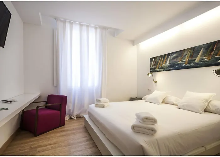 Cheap & Chic Hotel